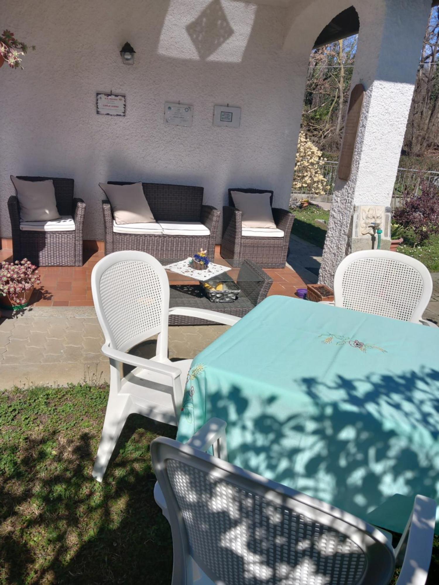 Torre Canavese Il Laghetto Bed & Breakfast エクステリア 写真