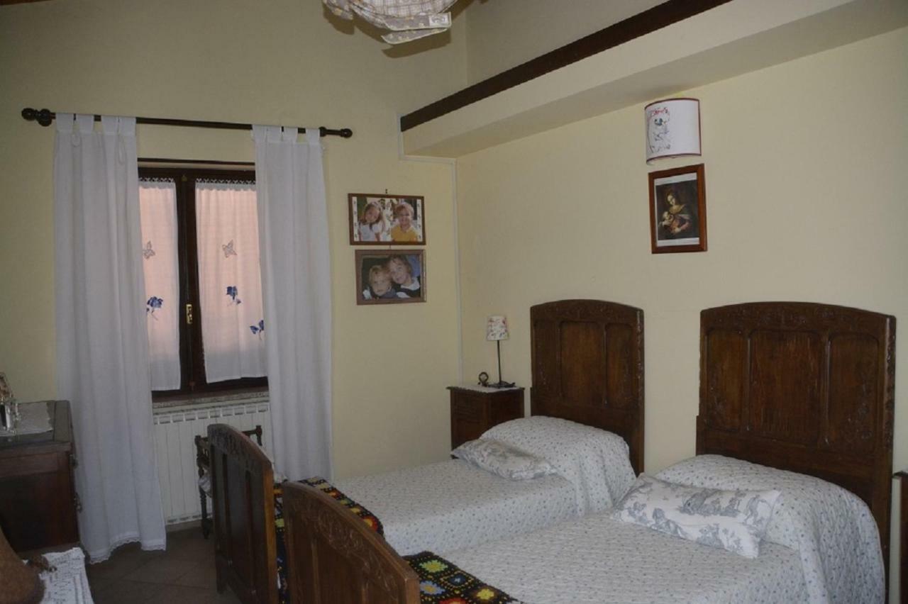 Torre Canavese Il Laghetto Bed & Breakfast エクステリア 写真