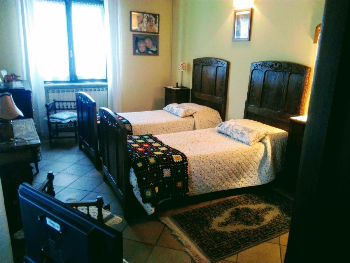 Torre Canavese Il Laghetto Bed & Breakfast エクステリア 写真